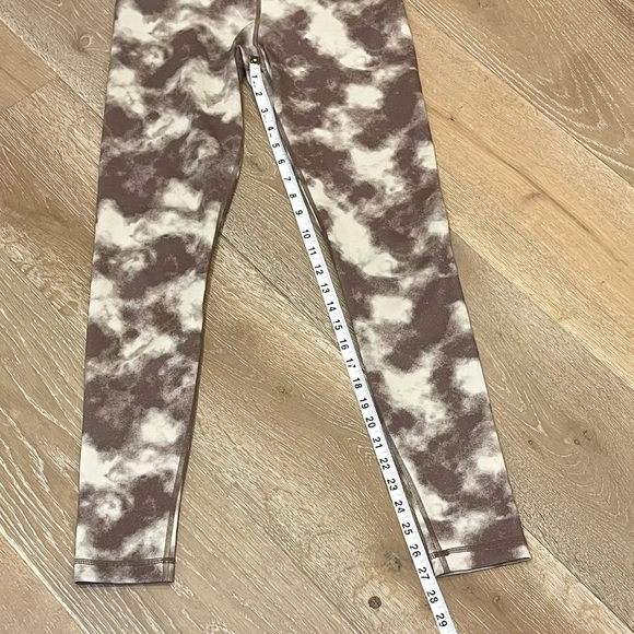 Tan + Lines by Sivan Ayla Cocoa Clouds Print Leggings Small - Picture 4 of 6